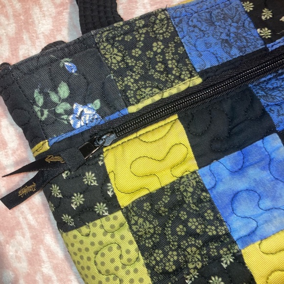 Donna Sharp purse floral - Picture 4 of 10